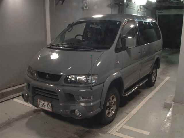 2003 Mitsubishi デリカスペースギア 4WD auction photo 4
