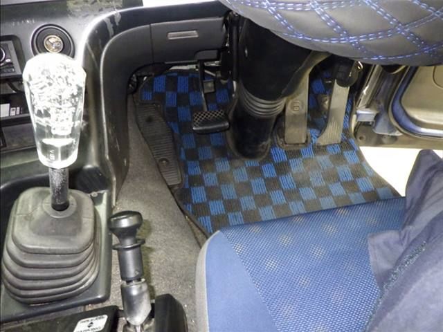 2014 Isuzu ウィング auction photo 8