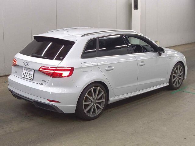 2018 Audi A3 スポB SラインテクノL auction photo 5
