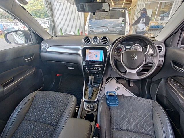 2020 Suzuki エスクード 1.4 Turbo 4WD auction photo 3