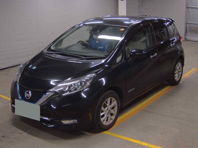 2018 Nissan Note Eパワーメダリスト auction photo 4