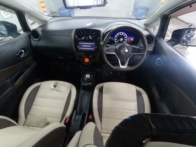 2018 Nissan Note Eパワーメダリスト auction photo 3