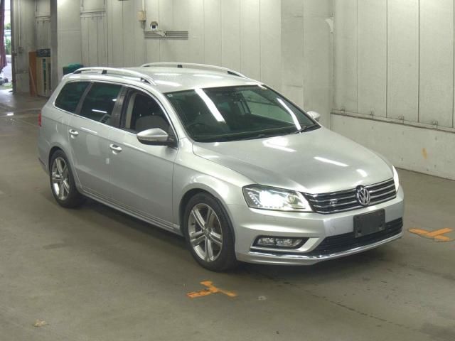 2014 Volkswagen VW パサート ヴァリアント RラインED Japan auction vehicle