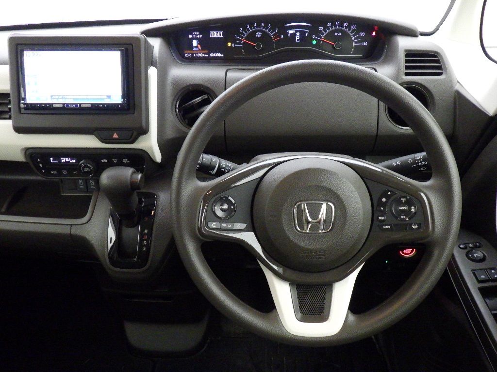 2021 Honda N-BOX 4WD L auction photo 3
