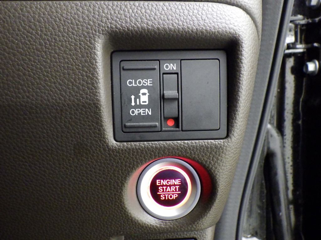 2021 Honda N-BOX 4WD L auction photo 10
