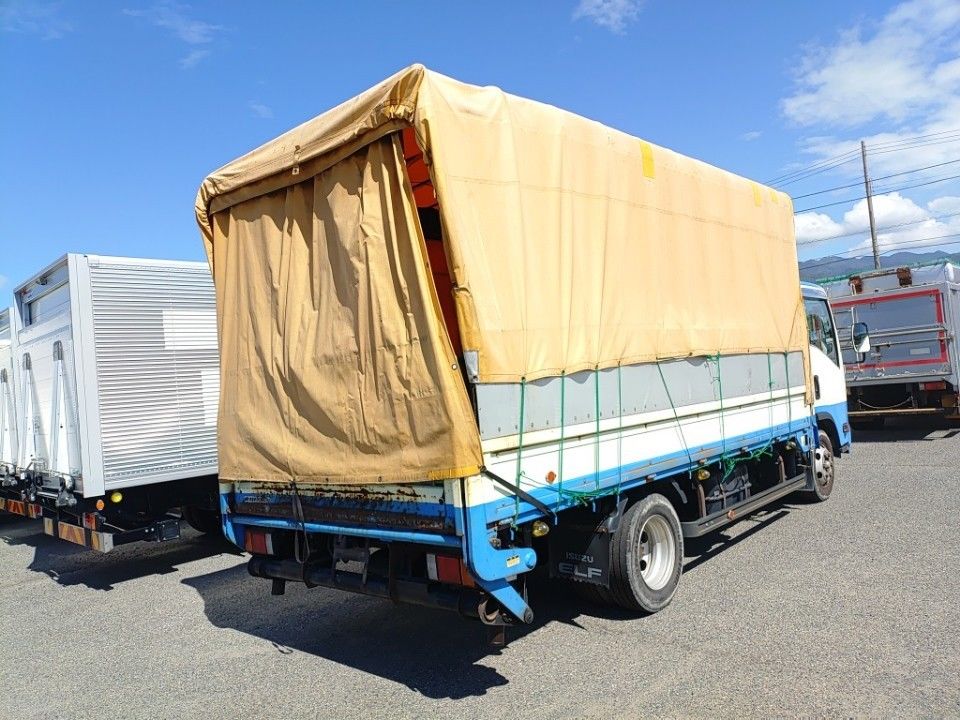 2014 Isuzu Elf auction photo 2