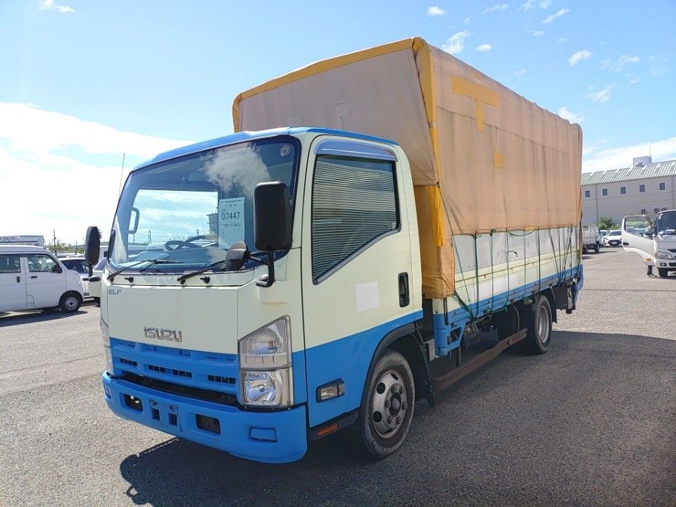 Japan Auction Vehicles 25 2014 Isuzu Elf auction photo