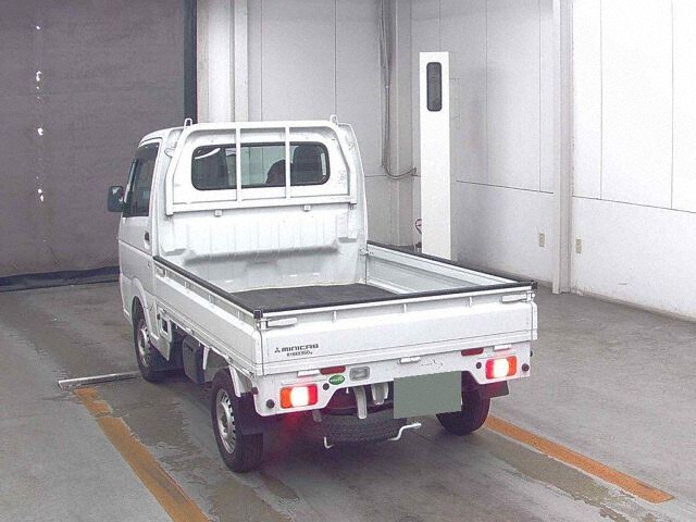 2019 Mitsubishi Minicab M auction photo 2