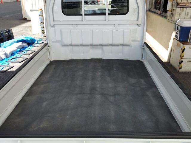 2019 Mitsubishi Minicab M auction photo 6