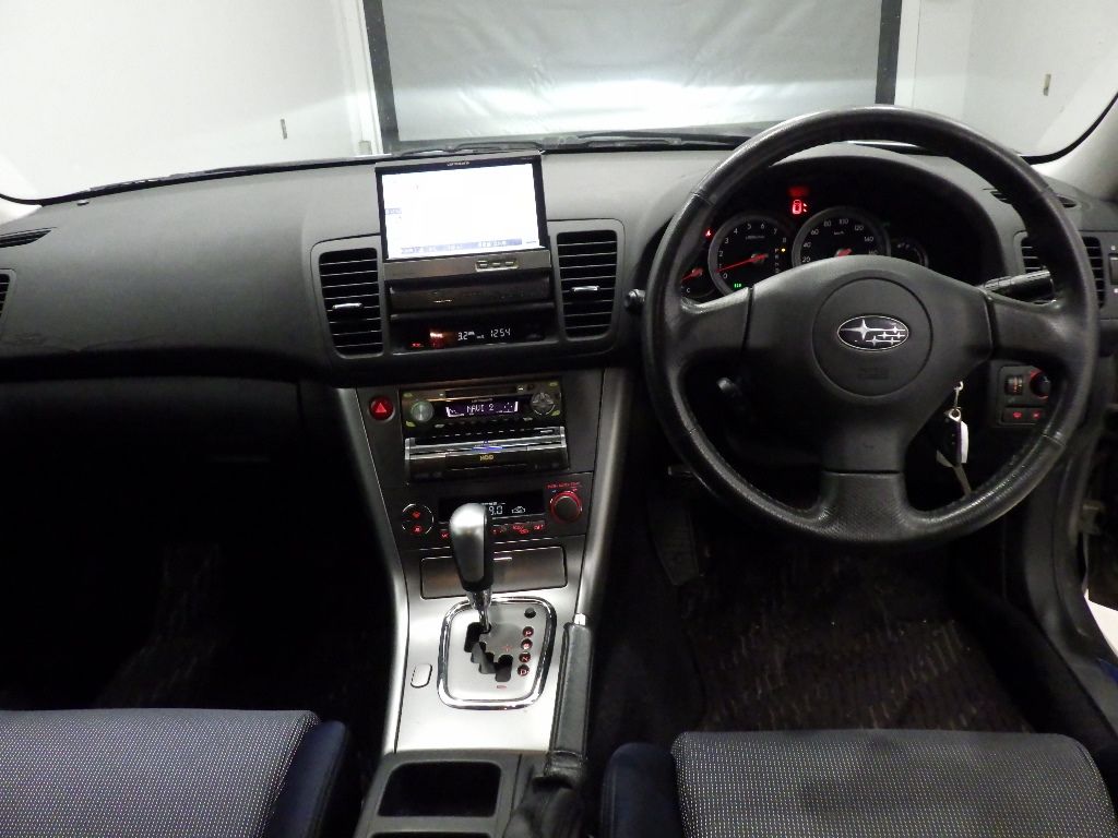 2005 Subaru レガシィ ツーリングワゴン 4WD 2.0R auction photo 3