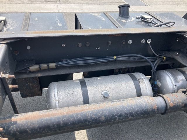 2018 Nissan Diesel クオン chassis auction photo 11