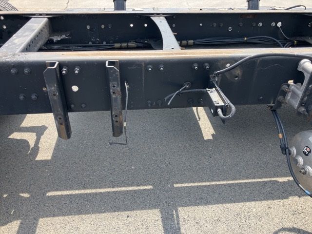 2018 Nissan Diesel クオン chassis auction photo 15