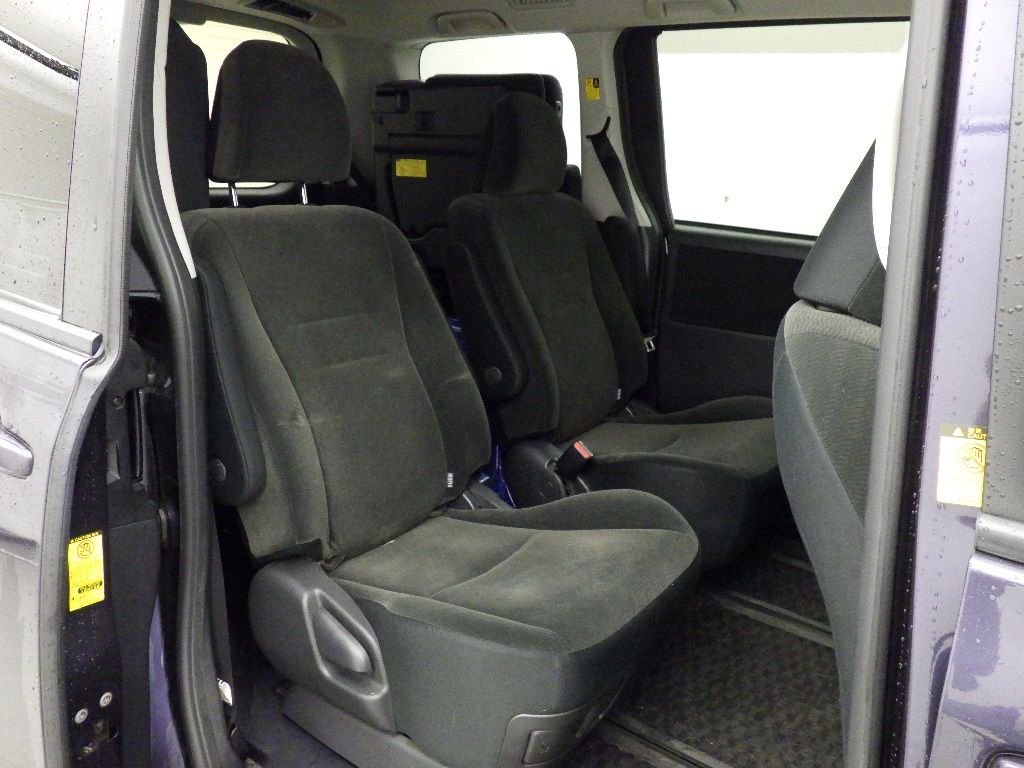 2011 Toyota Voxy 4WD X Lエディション auction photo 7