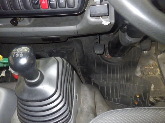 2011 Toyota Dyna バン auction photo 8