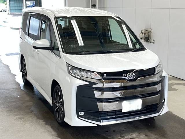 2026 Toyota Noah S-Z auction photo 4
