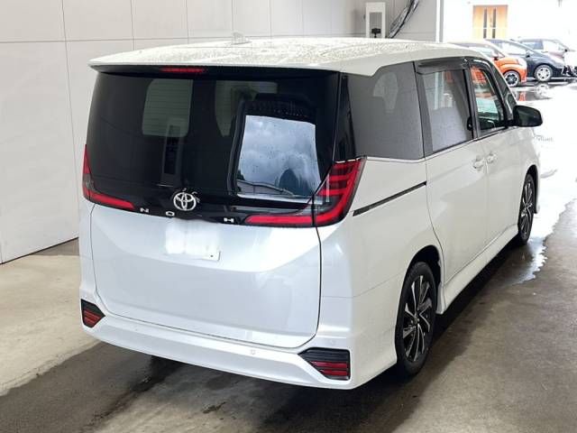 2026 Toyota Noah S-Z auction photo 3