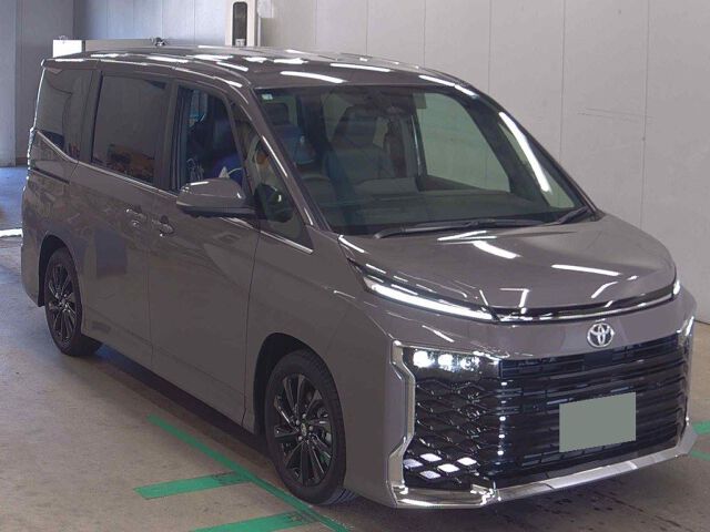 2026 Toyota Voxy HV S-Z Kaiteki P High Japan auction vehicle