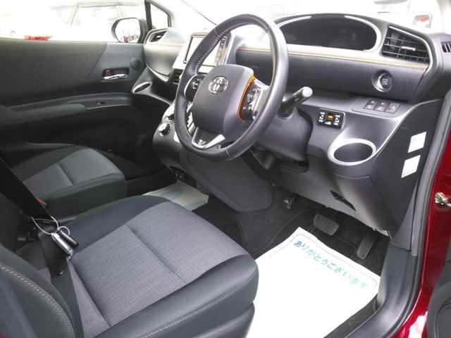 2019 Toyota Sienta G auction photo 3