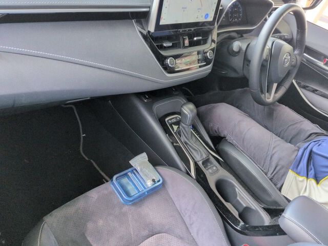 2025 Toyota Corolla Touring HVアクティブスポーツ 4WD auction photo 3