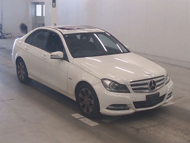 Japan Auction Vehicles 8 2011 Mercedes-Benz C-Class C200 BlueEffi AG auction photo