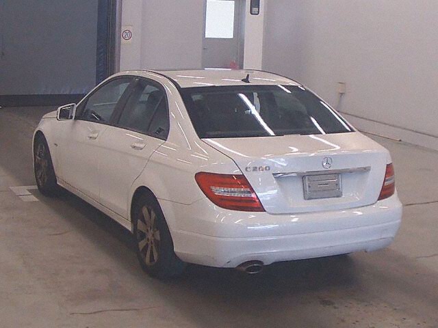 2011 Mercedes-Benz C-Class C200 BlueEffi AG auction photo 2