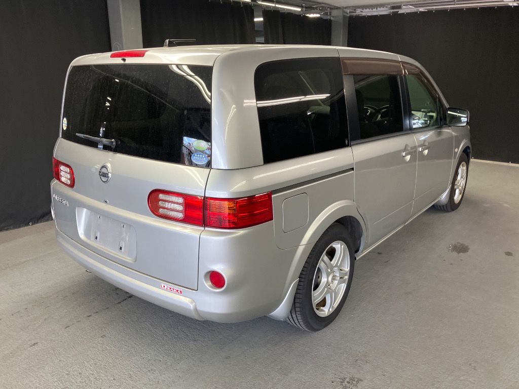 2009 Nissan ラフェスタ 20G auction photo 4