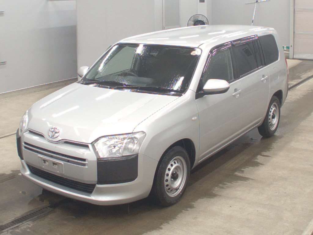 Japan Auction Vehicles 16 2021 Toyota Probox GL auction photo