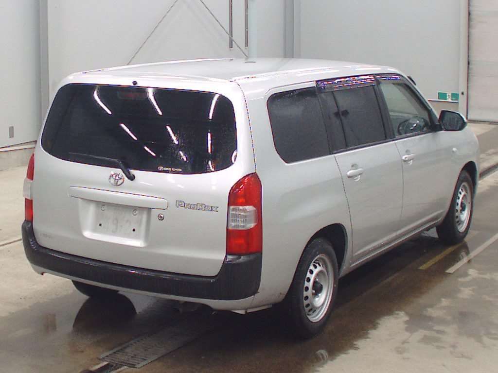 2021 Toyota Probox GL auction photo 2