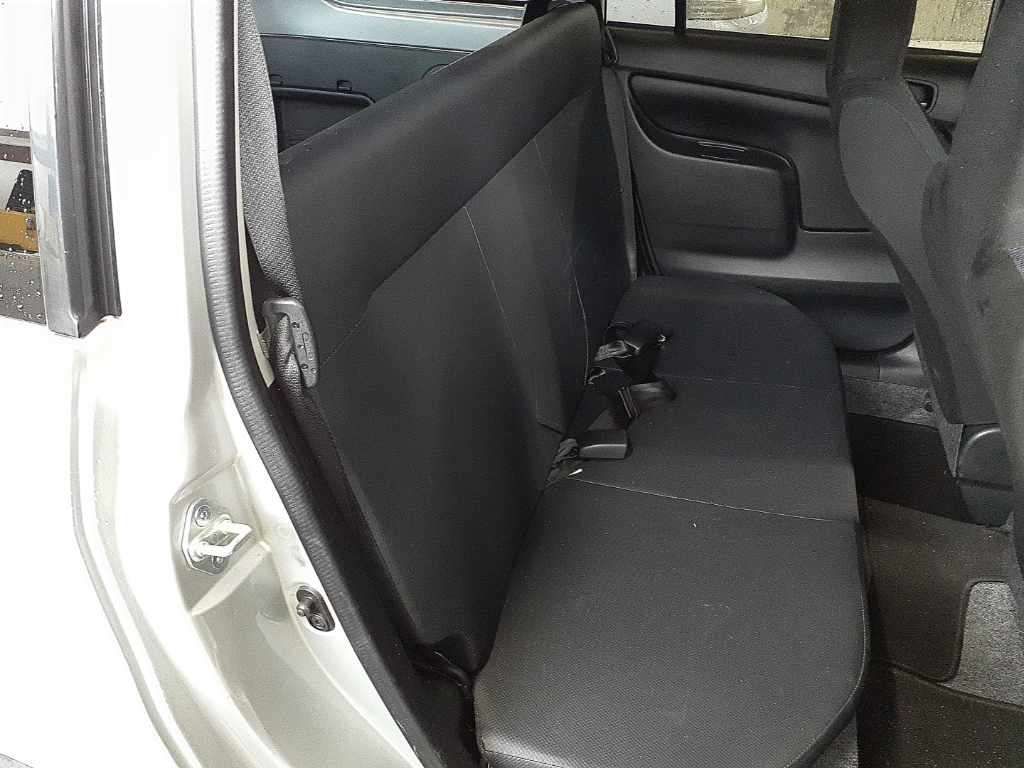 2021 Toyota Probox GL auction photo 10
