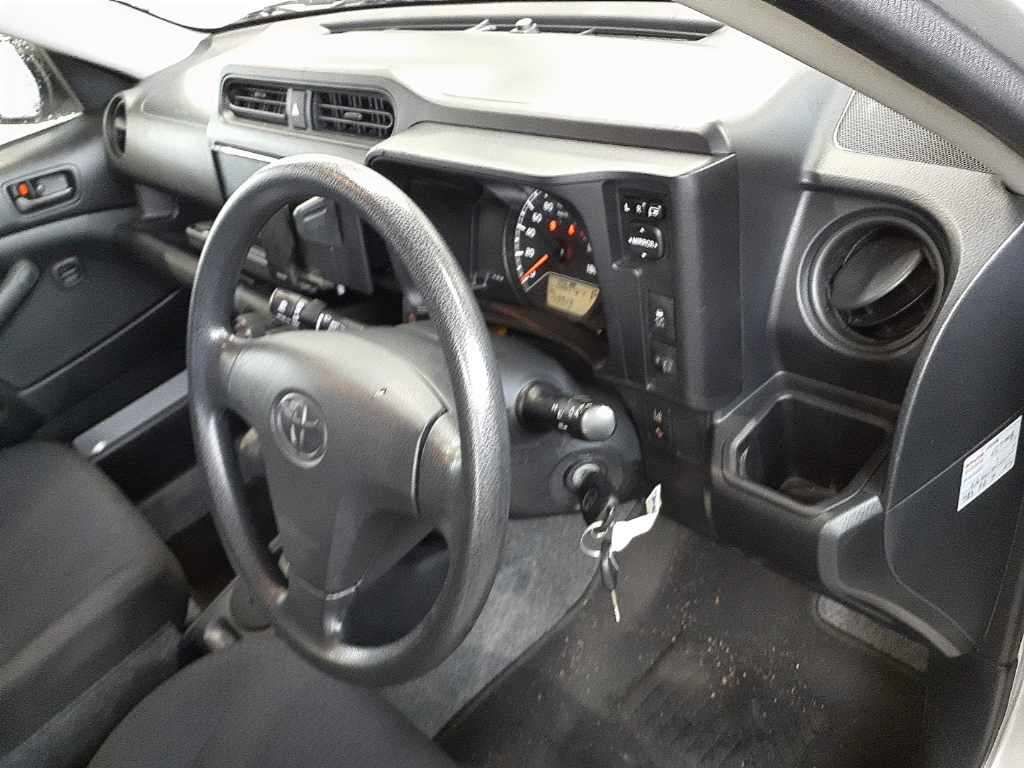2021 Toyota Probox GL auction photo 7