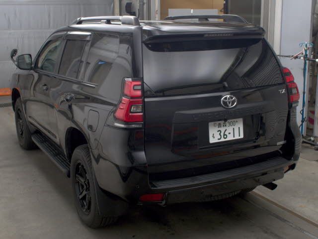 2023 Toyota ランクルプラドW 4WD TX Lパッケージマットブラッ auction photo 2