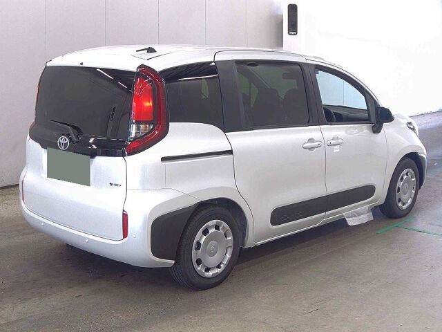 2026 Toyota Sienta Hybrid G auction photo 5