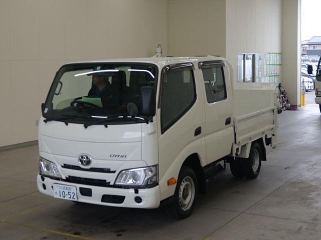 Japan Auction Vehicles 7 2023 Toyota Dyna Double cab PG auction photo