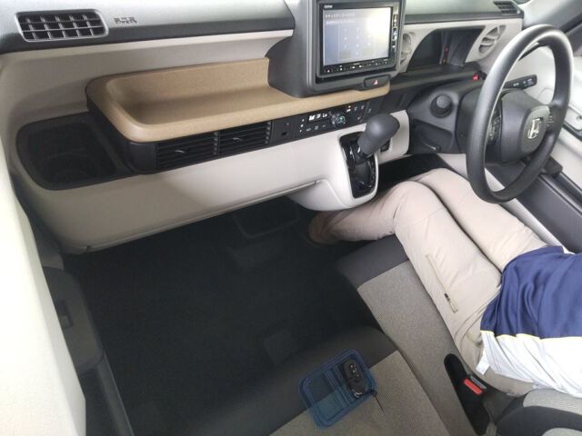 2026 Honda N-BOX Base grade auction photo 3