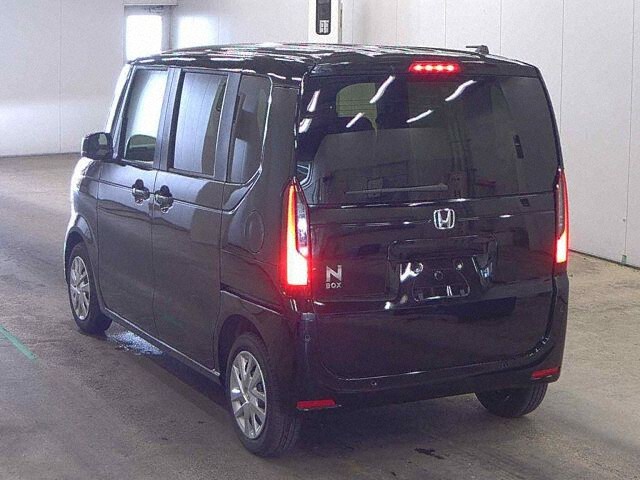 2026 Honda N-BOX Base grade auction photo 2