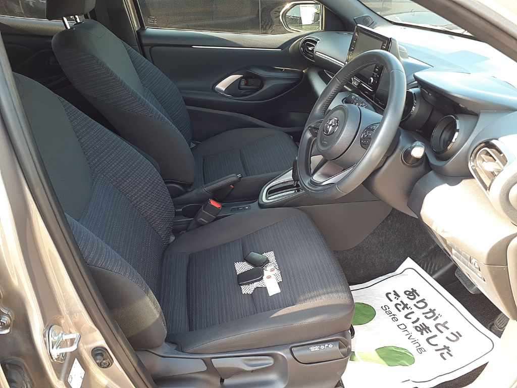 2021 Toyota Yaris Z auction photo 8