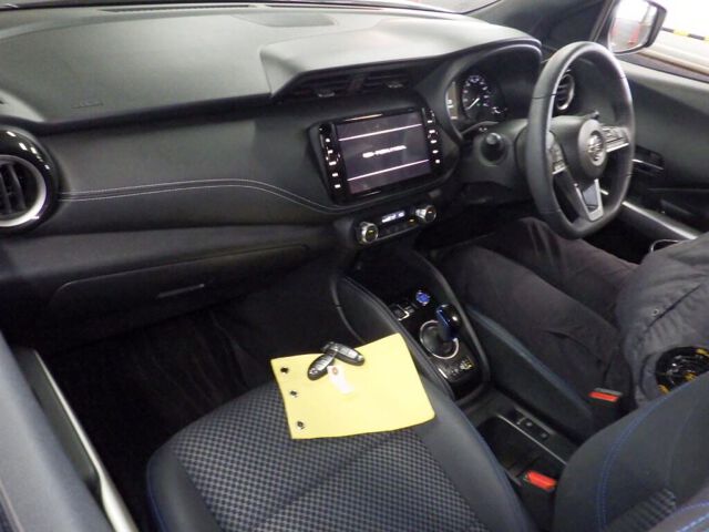 2021 Nissan Kicks X auction photo 3