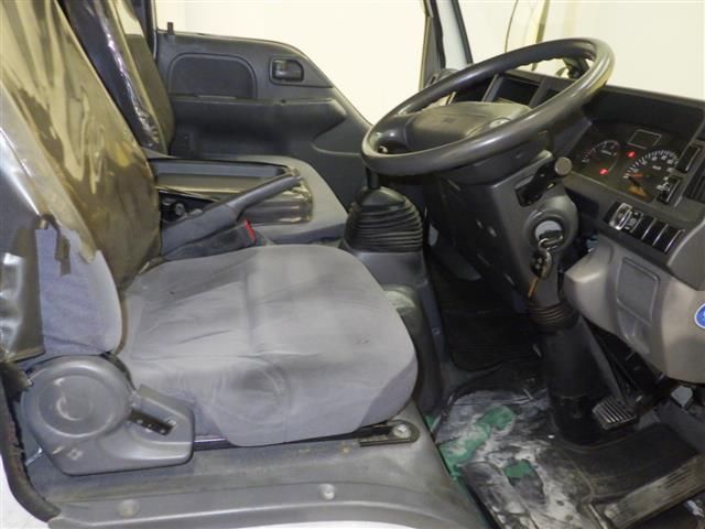 2013 Isuzu Elf Flatbed auction photo 5
