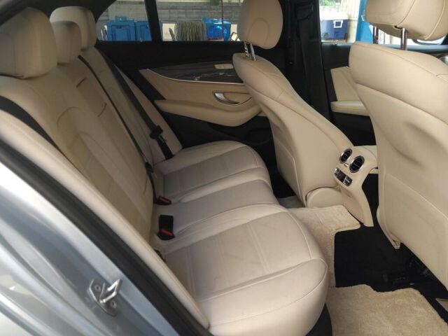 2017 Mercedes-Benz E-Class E43 4MATIC 4WD auction photo 6