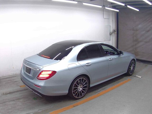 2017 Mercedes-Benz E-Class E43 4MATIC 4WD auction photo 5