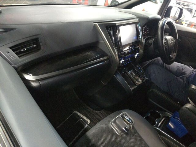 2021 Toyota Vellfire 2.5ゴルデアイズ2 auction photo 3