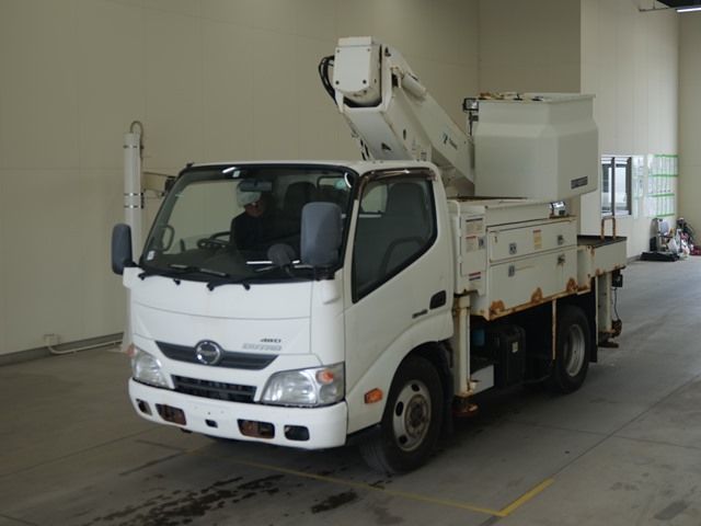 2015 Hino Dutro Koushosagyou Japan auction vehicle
