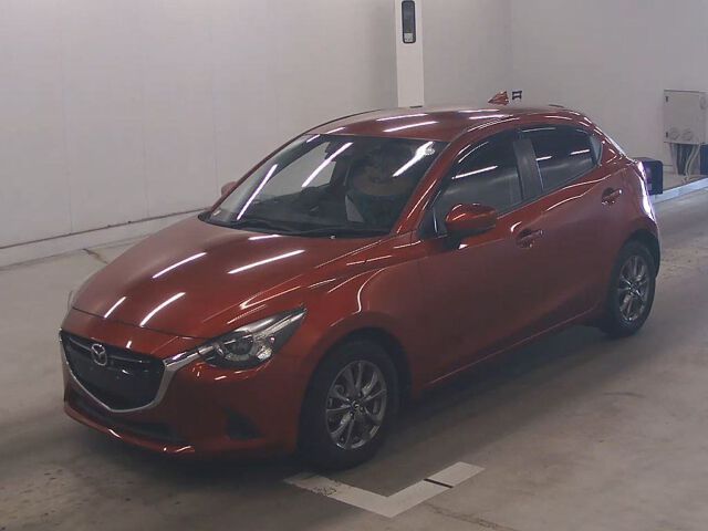 2019 Mazda Demio 15Sツーリング auction photo 4