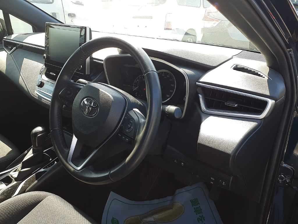 2021 Toyota Corolla Sport ハイブリッドG auction photo 9