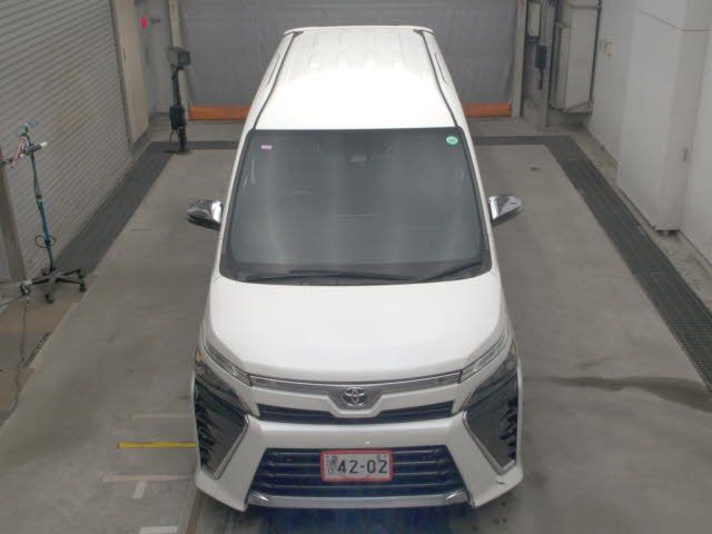 2021 Toyota Voxy ZS Kirameki III 7 people auction photo 6