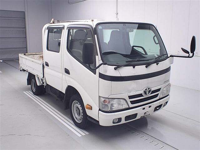 Japan Auction Vehicles 12 2014 Toyota Dyna Wキャブ auction photo