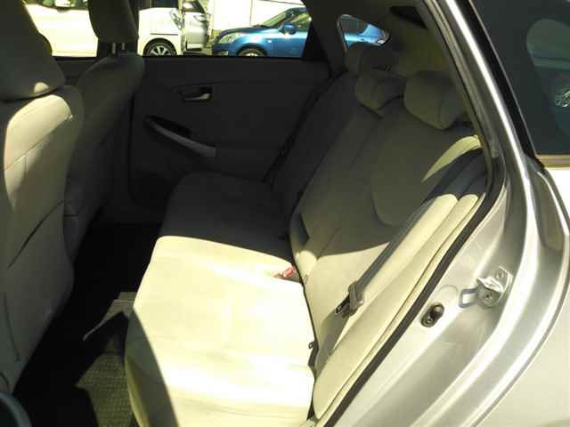 2012 Toyota Prius S auction photo 9