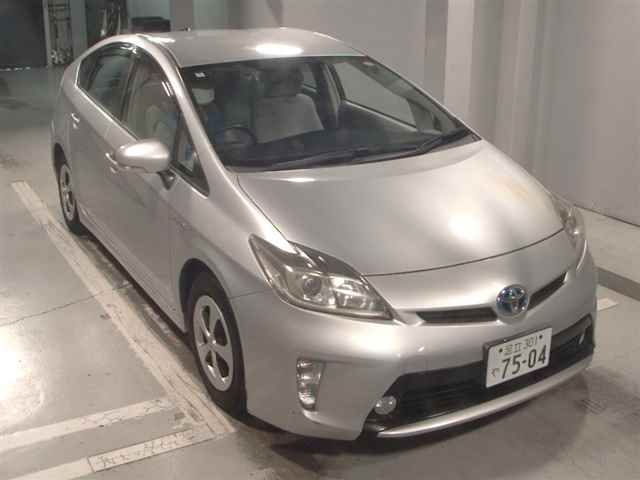 Japan Auction Vehicles 11 2012 Toyota Prius S auction photo