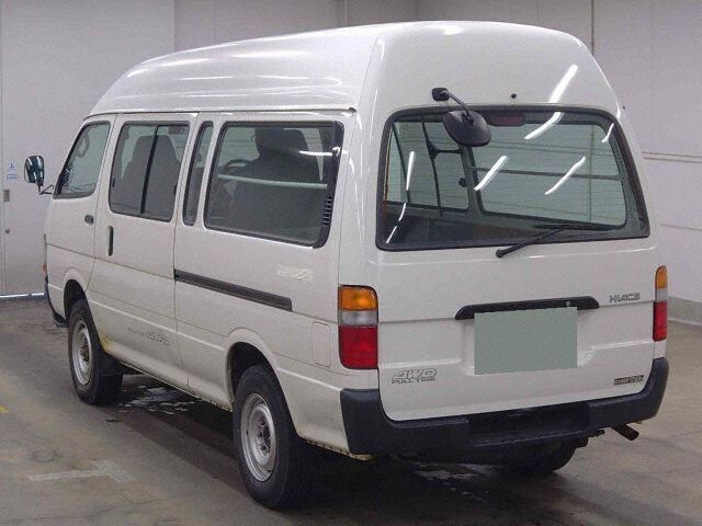 2002 Toyota Hiace S Long DX 4WD auction photo 2