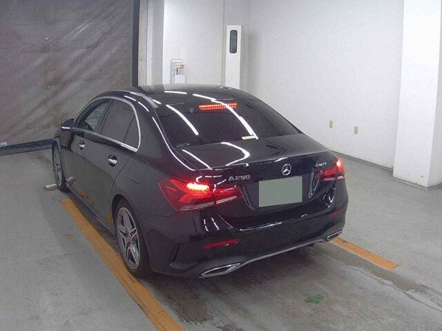 Japan Auction Vehicles 2 2020 Mercedes-Benz A-Class A250 4MセダAMG 4WD auction photo